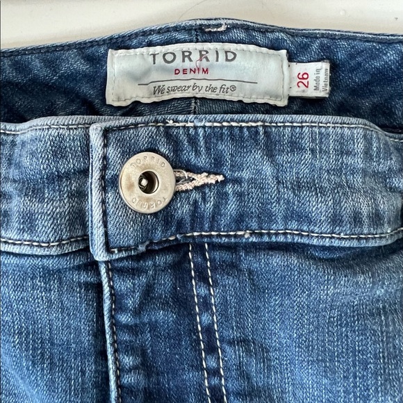 Womens shorts | torrid - Picture 5 of 5